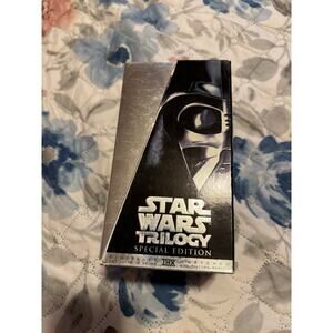 1997 Special Edition Star Wars Trilogy 3 Movie Set VHS Tapes Collector's Box